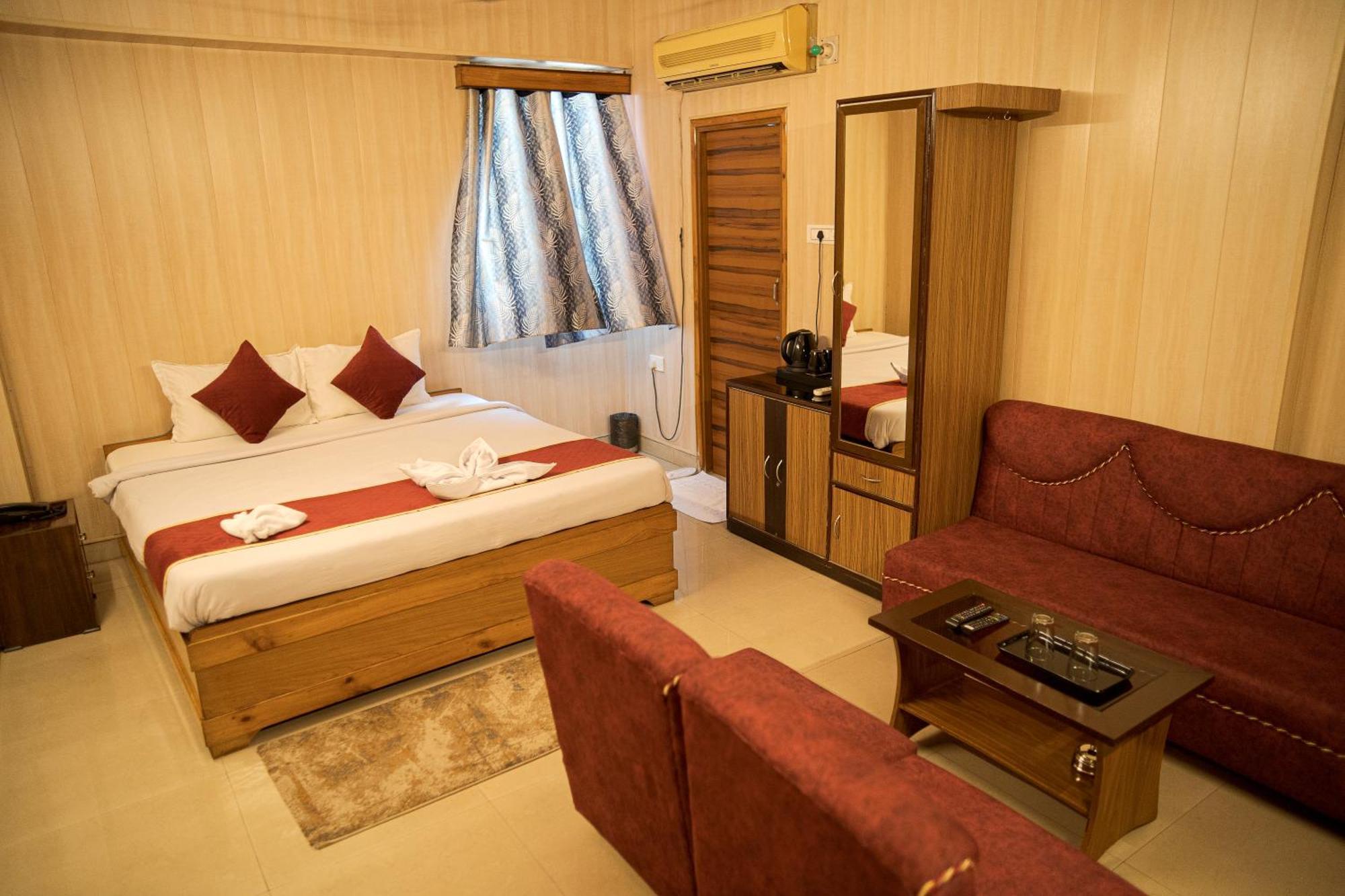 Hotel Ta-Tin Durgāpur Екстериор снимка