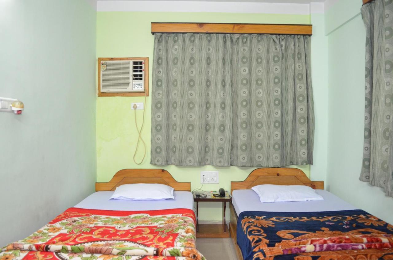 Hotel Ta-Tin Durgāpur Екстериор снимка